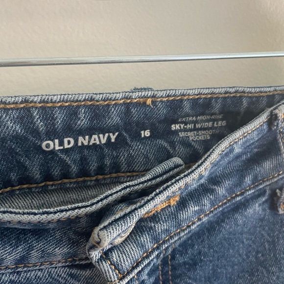 Old Navy extra High Rise Sky High Wide Leg Women's Jeans - Picture 3 of 5